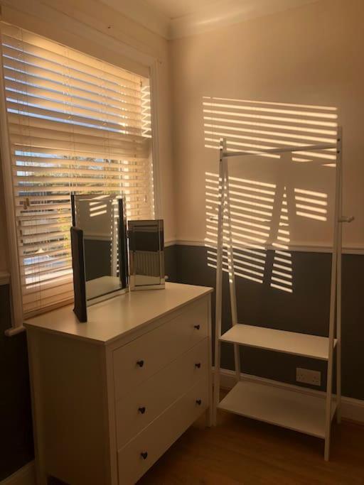 29 Comfort House 2 Bedroom Townhouse With Parking Scunthorpe Eksteriør billede